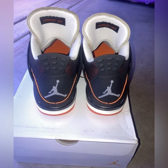 NIB Nike Air Jordan 4